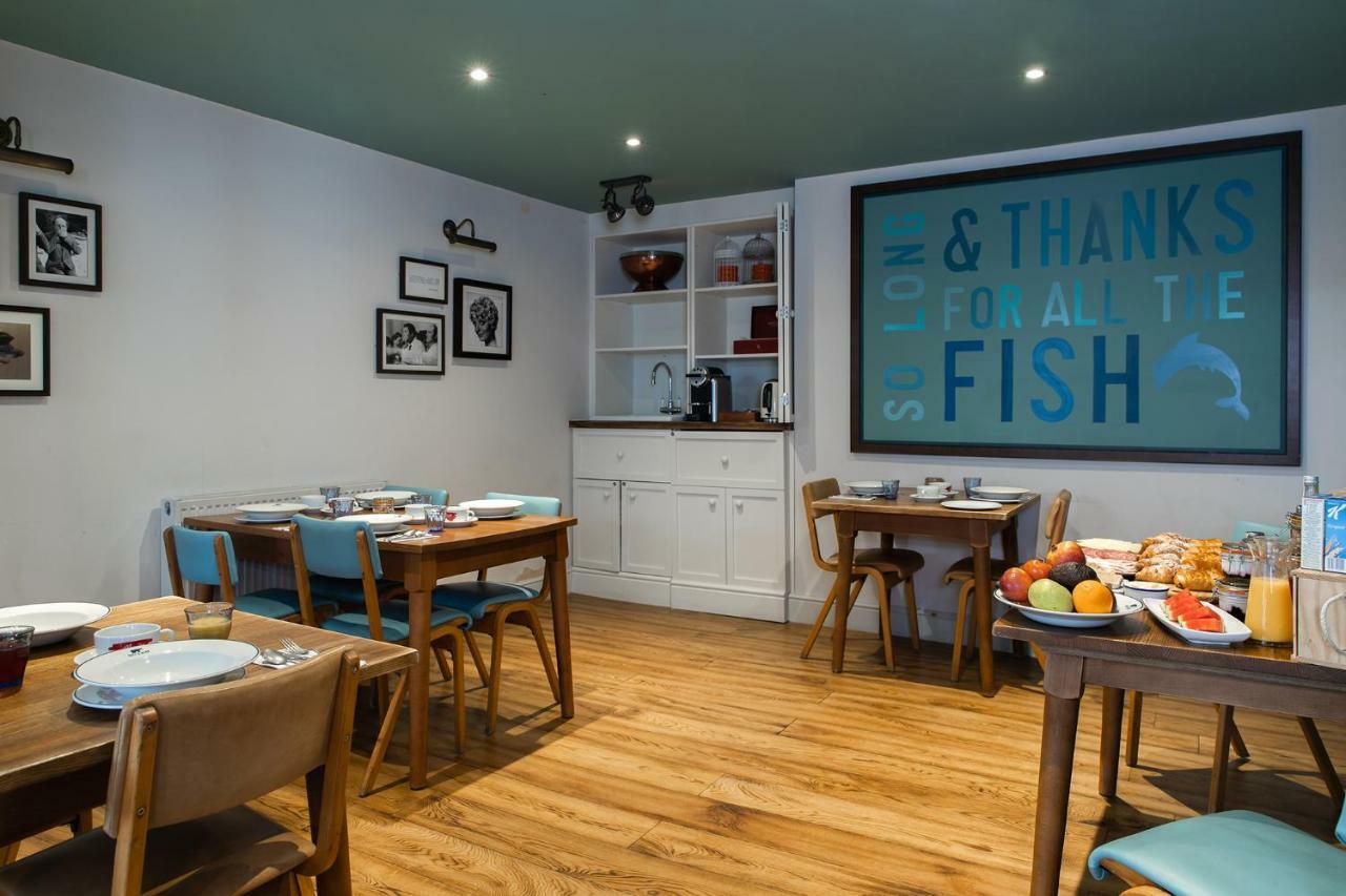 The Dolphin Hotel Newbury  Ngoại thất bức ảnh